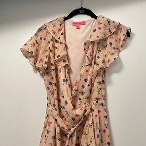 Betsey Johnson fun summer dress